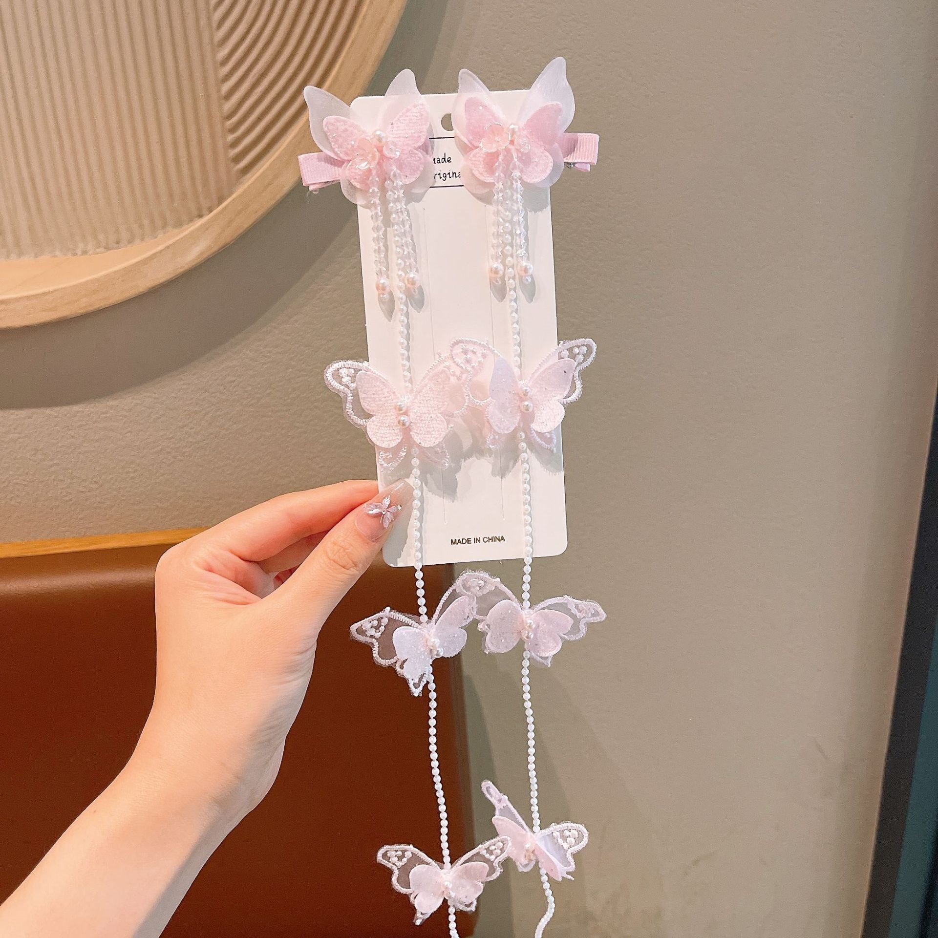 Explosiones de mariposa para el cabello de princesa infantil primavera mariposa de hadas perlas trenzadas brocas de cabello primavera nuevo estilo antiguo