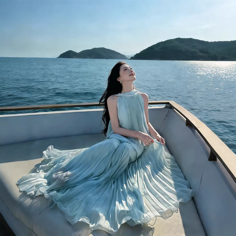Youwei2026 New Style Sleeveless Vest Top for Women Summer A-Line Skirt Seaside Vacation Style Suit Youwei2026 New Style Sleeveless Vest Top for Women Summer A-Line Skirt Seaside Vacation Style Suit