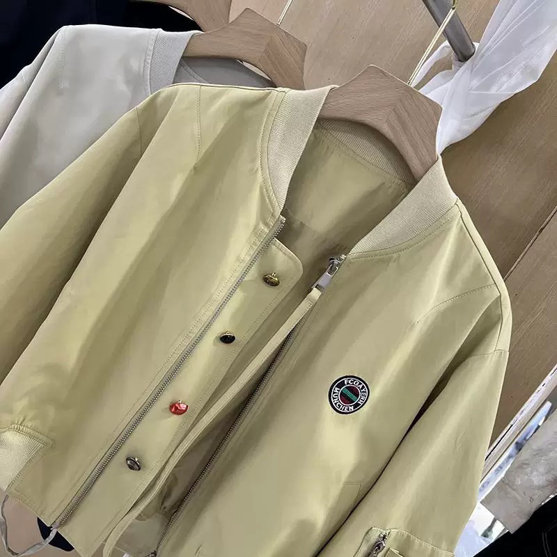 开春穿搭超火减龄独特超好看小香风休闲百搭黑色棒球服外套女|undefined