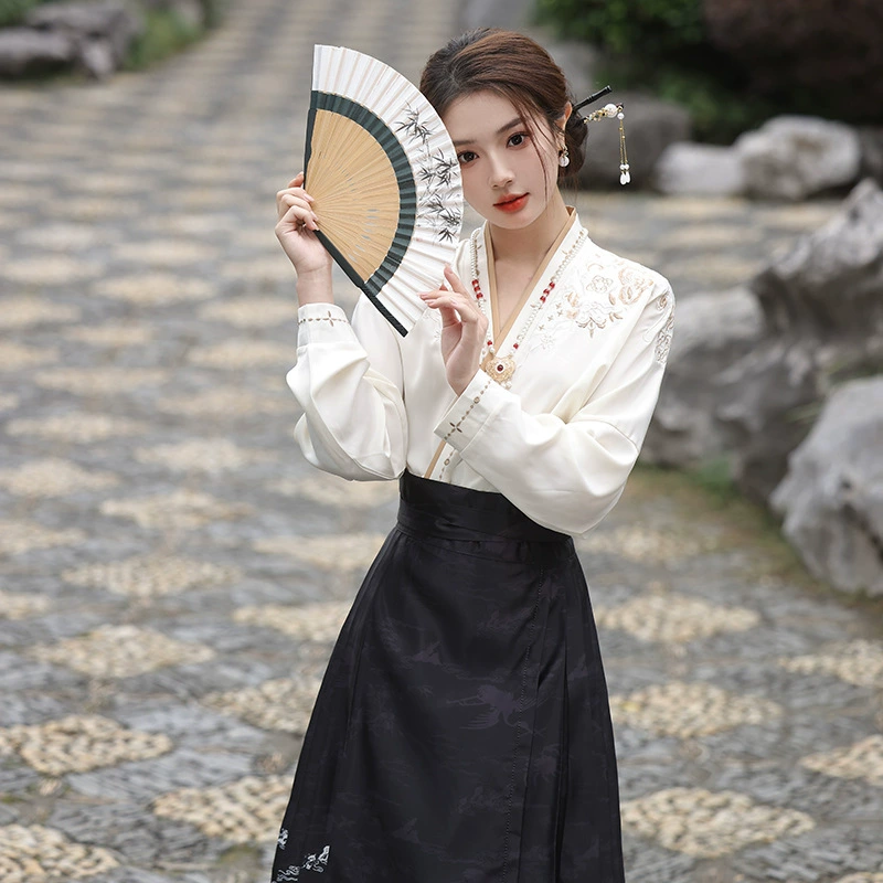 Hanfu Han элемент с вышивкой воротник с вышивкой для женщин