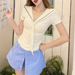 随心裁韩系海军领白色短袖T恤女夏修身V领显瘦侧开叉褶皱上衣