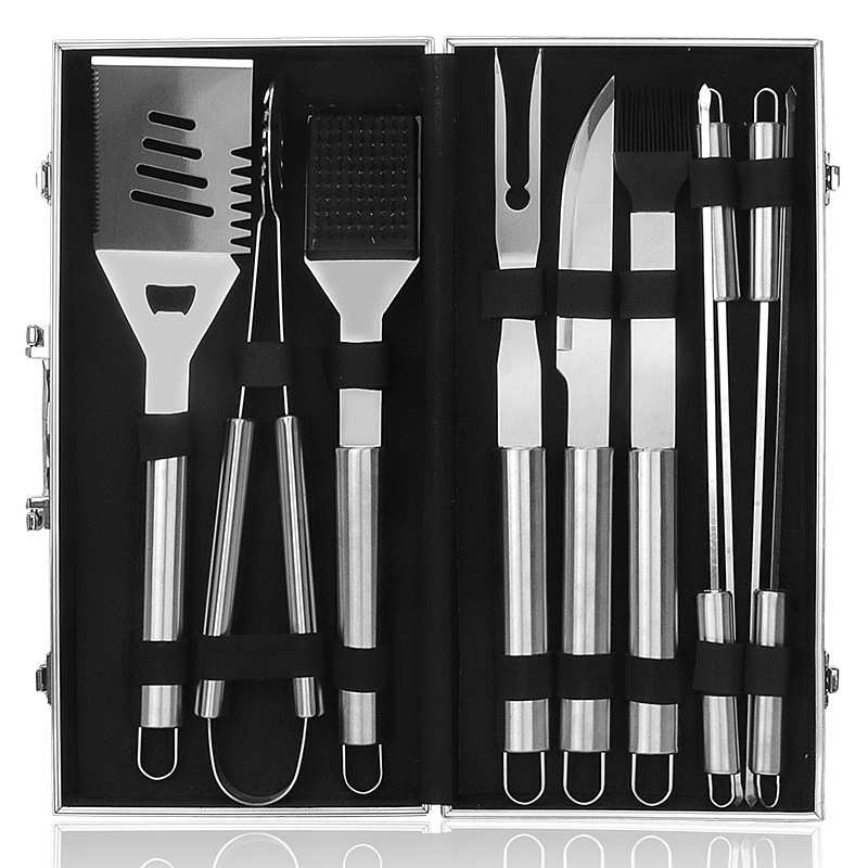 Amazon Venta caliente de acero inoxidable caja de aluminio para hornear juego de 26 piezas BBQ al aire libre para el hogar herramienta de barbacoa juego de combinación