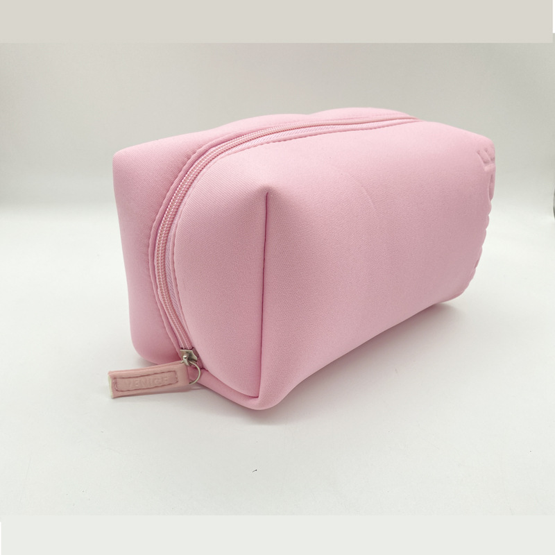 ���ƶ��Ǳˮ�ϻ�ױ����ˮ��ױ���๦��Ůʿ��ױ����������ױ��