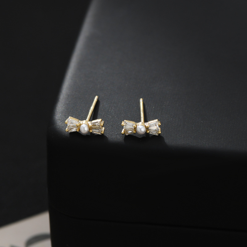 1 Set Simple Style Heart Shape Bow Knot Plating Inlay Copper Zircon Ear Studs display picture 6
