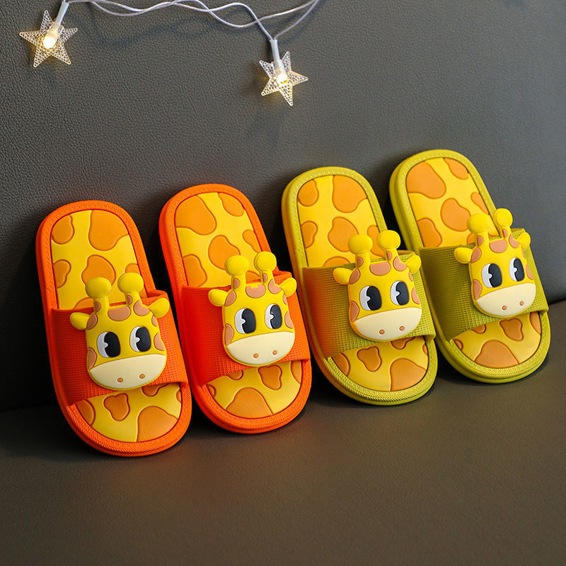 Summer New 2025 Cartoon Super Cute Soft-Soled Giraffe Baby Family of Three Boys and Girls Family Sandals