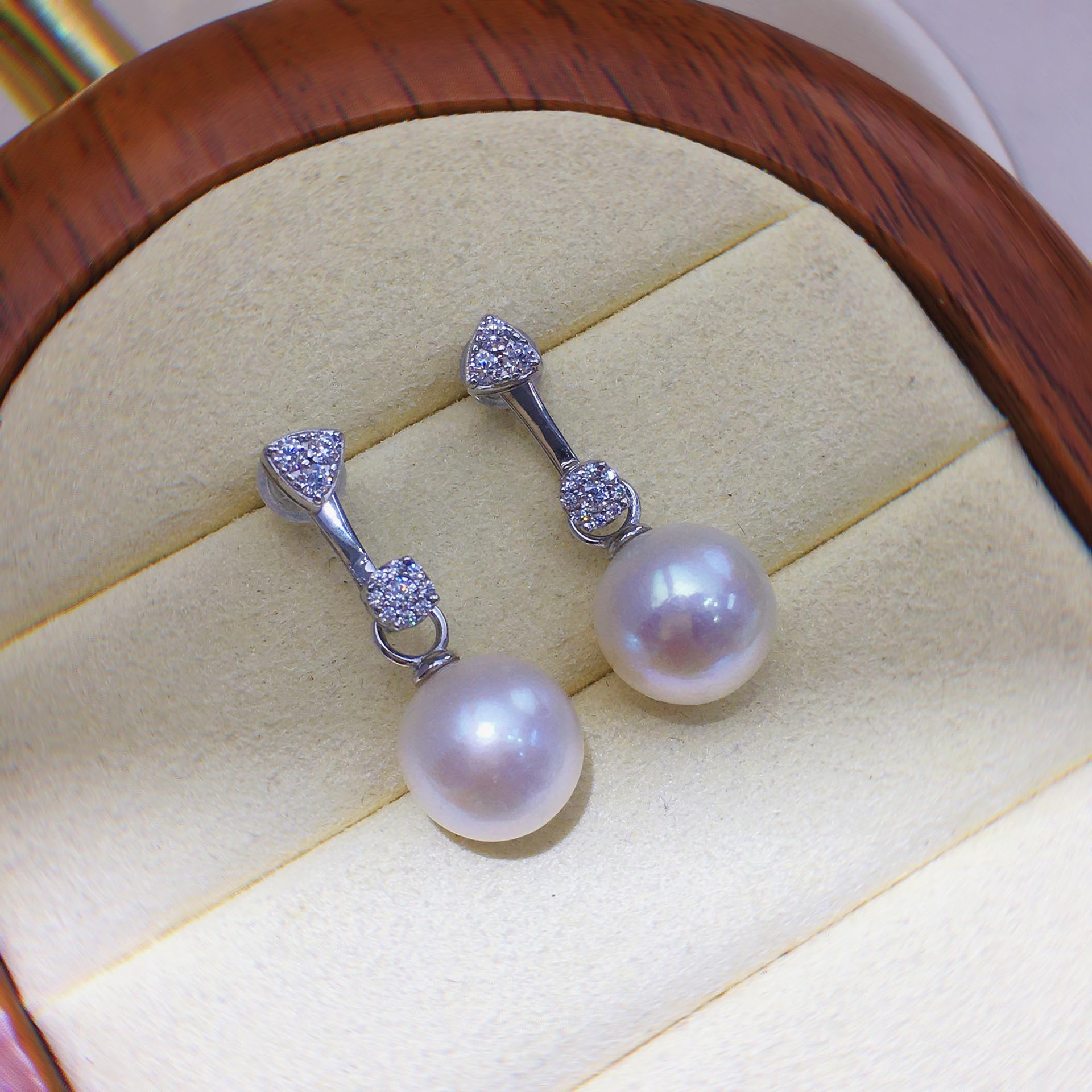 ����S925������������������Ԫ�ش������ran��ˮ������ζ���