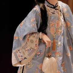 新中国式国風晩清少おばあさんのレトロなプリントの青い上着の女性2025の新型の清漢の女性は漢服を改良します。