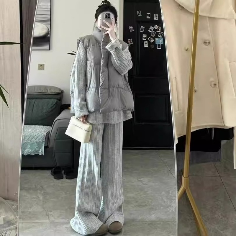 慵懒风冬季穿搭一整套装女棉服保暖马甲高领宽松毛衣阔腿裤三件套|undefined