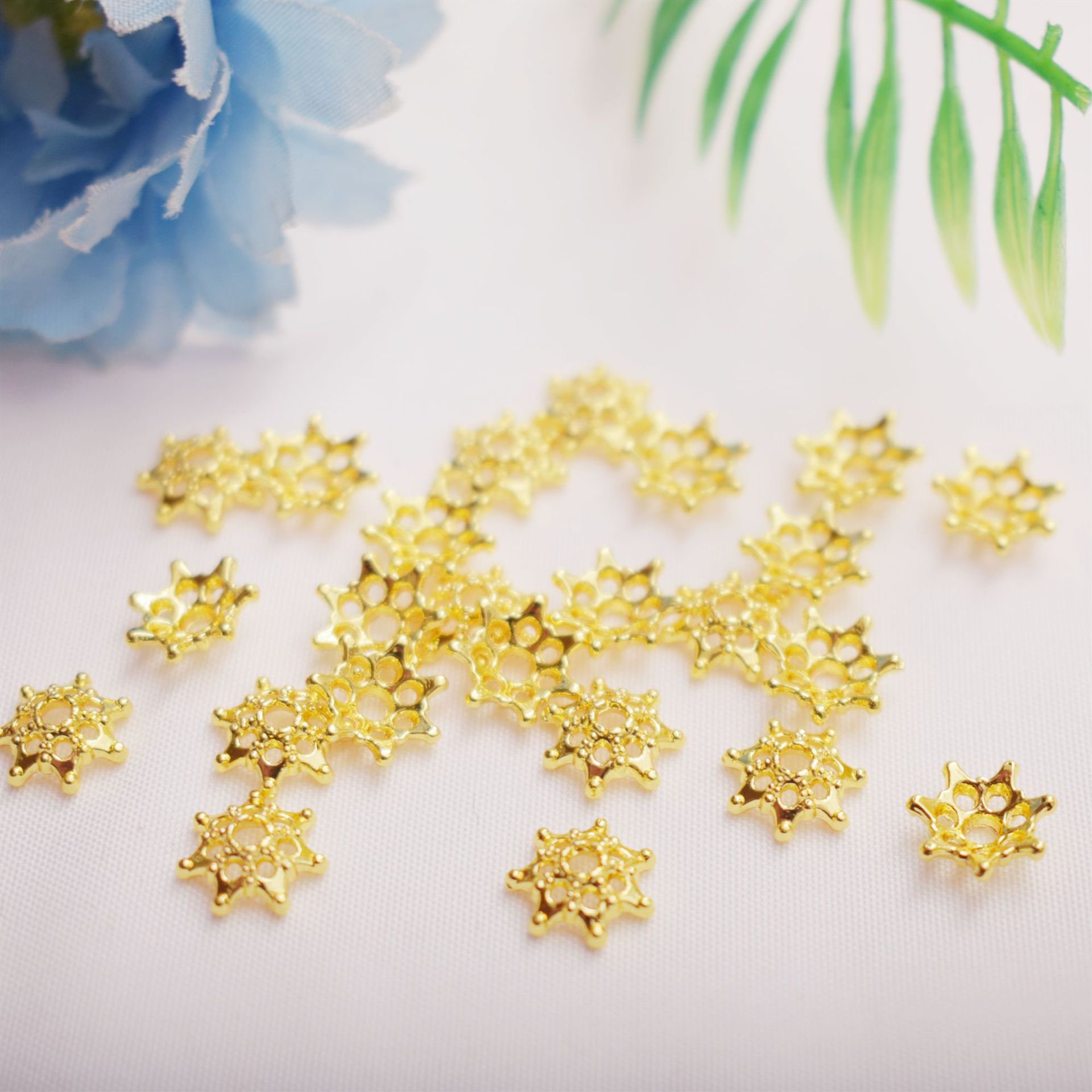 Simple Style Style 100 PCS/Package Alloy Gold Plated Solid Color Spacer Bars