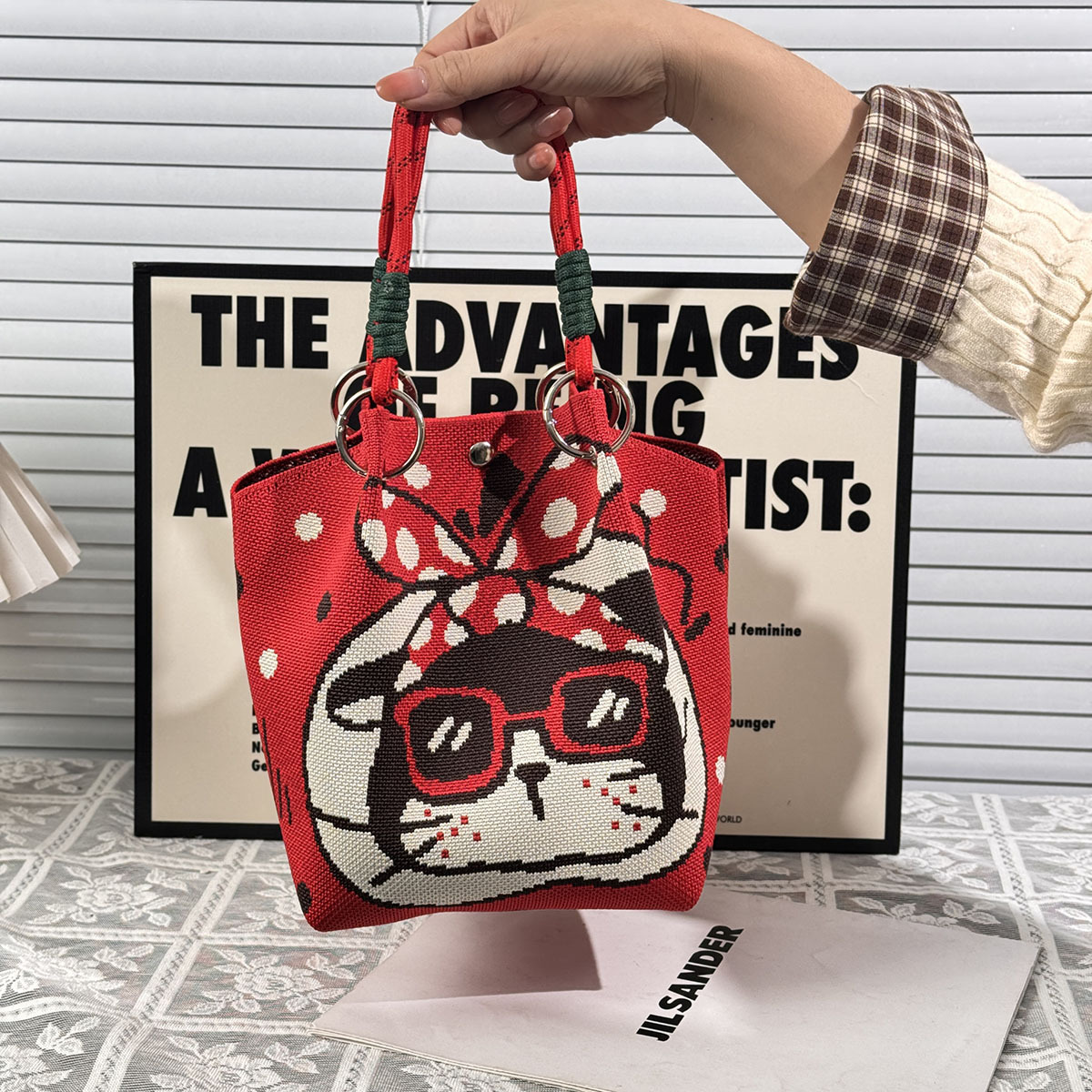 ニットハンドバッグ、ニッチデザインバケットバッグ、トートバッグ、ハンドバッグ、カジュアルで多用途なショルダーバッグ、ニットポータブルバッグ