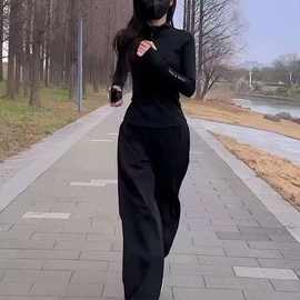 欧货设计感黑色休闲运动套装女春秋季流行健身速干瑜伽套装