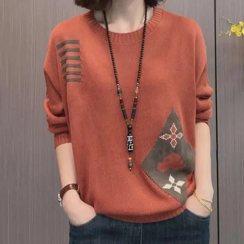 Loose and Slimming Plus-Size Jacquard Round-Neck Sweater for Women, New Ethnic Style Knit Base Layer for Spring and Autumn, Versatile Top