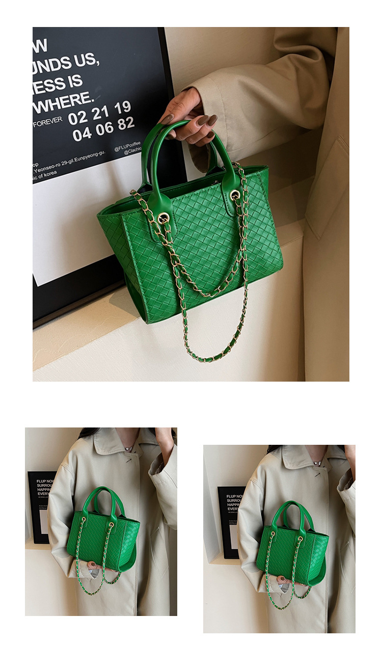 Women's Small Chain Shoulder Bag Quilted Square Handbag Elegant_voghion.com