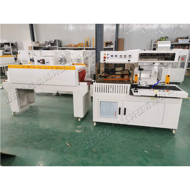 全自动热收缩包装机 Automatic heat shrink packaging machine