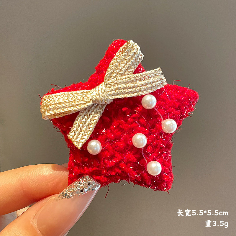 Brooch with bow