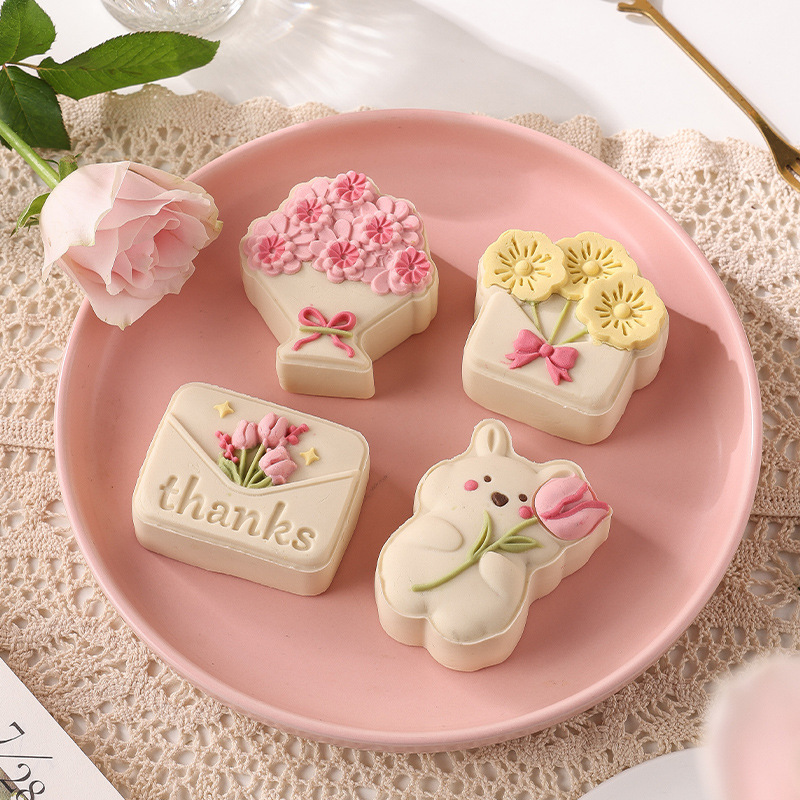 Cakes and Pastries Mid-Autumn Festival Teacher's Day Moon Cake mould household Hand pressure 2022 new pattern 75 Bouquet of flowers envelope Sending flowers Rabbit