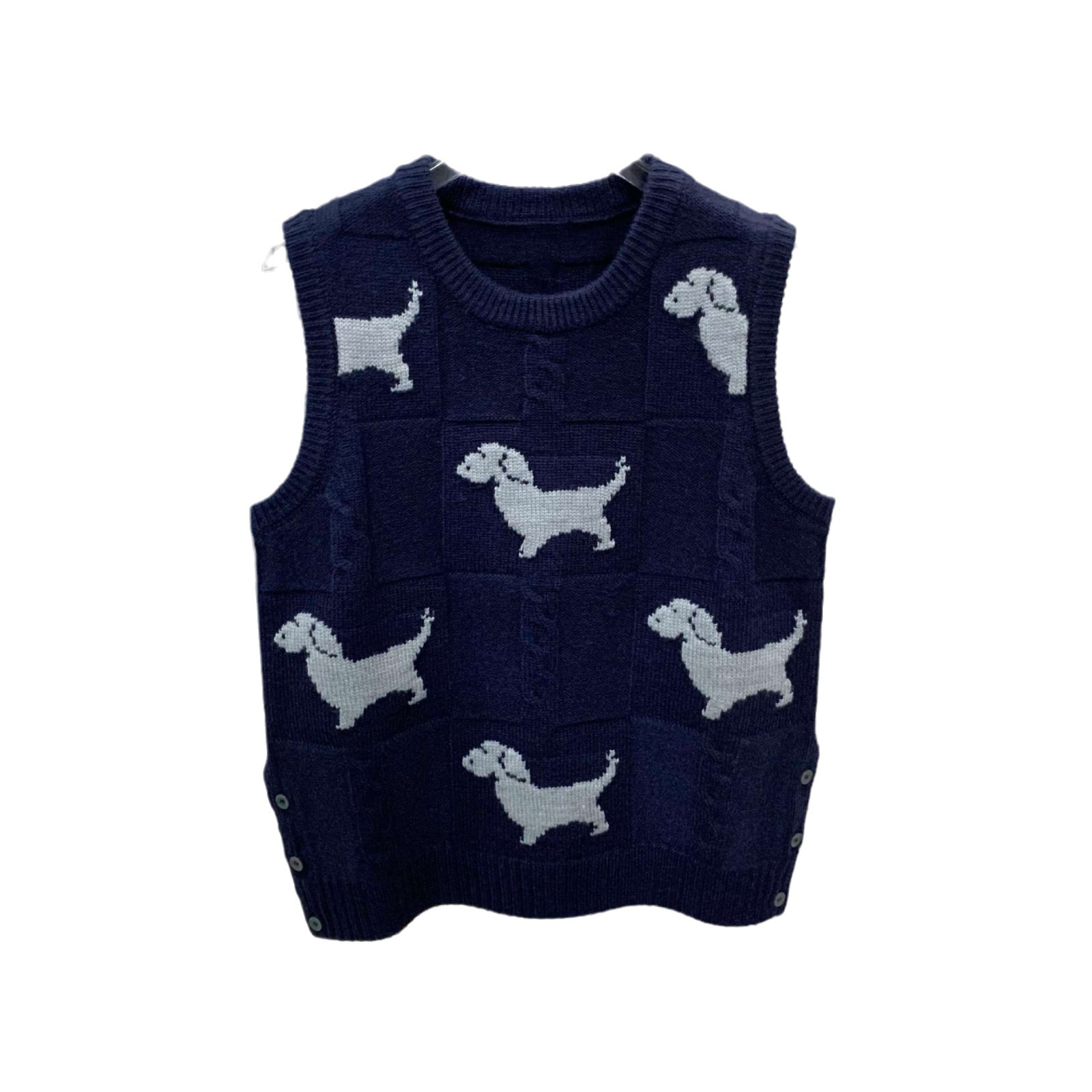 Autumn demi-season retro woolen sweater with a round collar