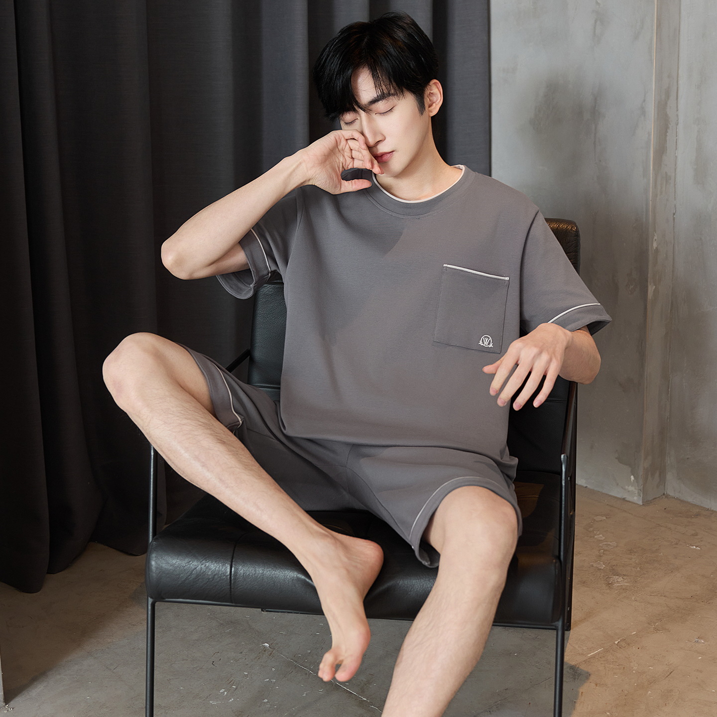 100% 純綿パジャマ男性半袖夏の薄いタイプの青少年カジュアルでゆったりした綿100% の家庭服セット