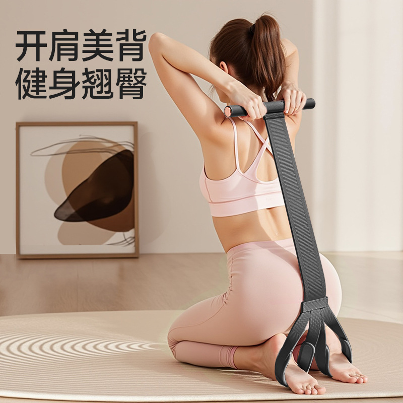 足踏みラリーは仰向けに座って、弾力ロープの腕を伸ばしてトレーニングします。|undefined