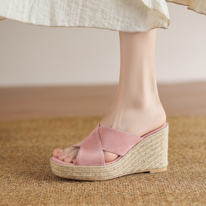 Sandal cao gót nữ quai ngang đế xuồng đan dày — Màu đen