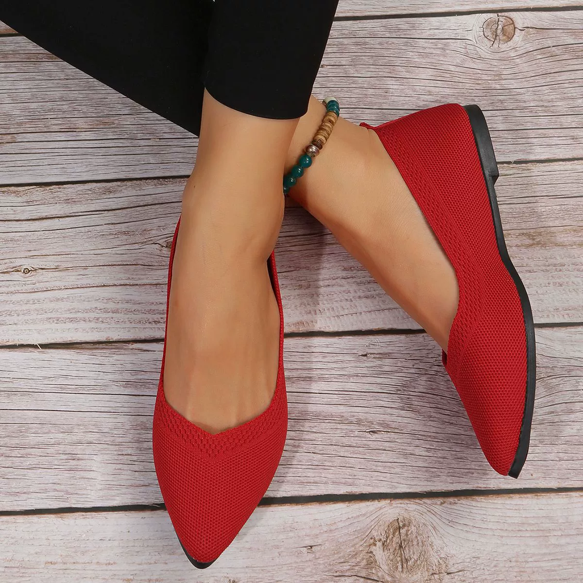 Внешняя торговля большой размер одиночной обуви женские новые остроконечные летающие тканые одиночные туфли женские модные мягкие подошвы вязаные сплошные молочные туфли женские бобовые