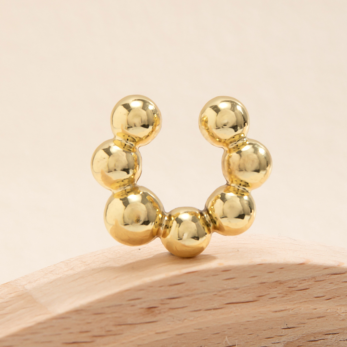5g Weight Plastic, Resin Ear Needle Material Ear Cuffs Classification 1 Piece Quantity Casual Occasion Plastic, Resin Material Geometric Pattern Women's Gender Plating Design Simple Style Style 1 Piece Simple Style Geometric Plating Plastic Resin Ear Cuffs 50