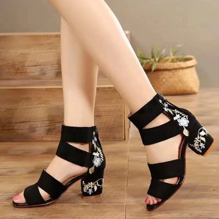 �羳�����L�̽��и���ЬŮ2025�ļ��ٴ�ָ����|���ŏ͹�¶ֺ����