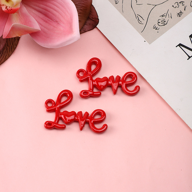 32 * 50mm personalidad acrílica pintura horneada agujero colgante LOVE DIY cuentas manuales cuentas colgantes de llaveras joyas