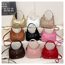 外贸原单高货月牙包手提斜跨单肩包牛皮包复古时尚大牌腋下女包