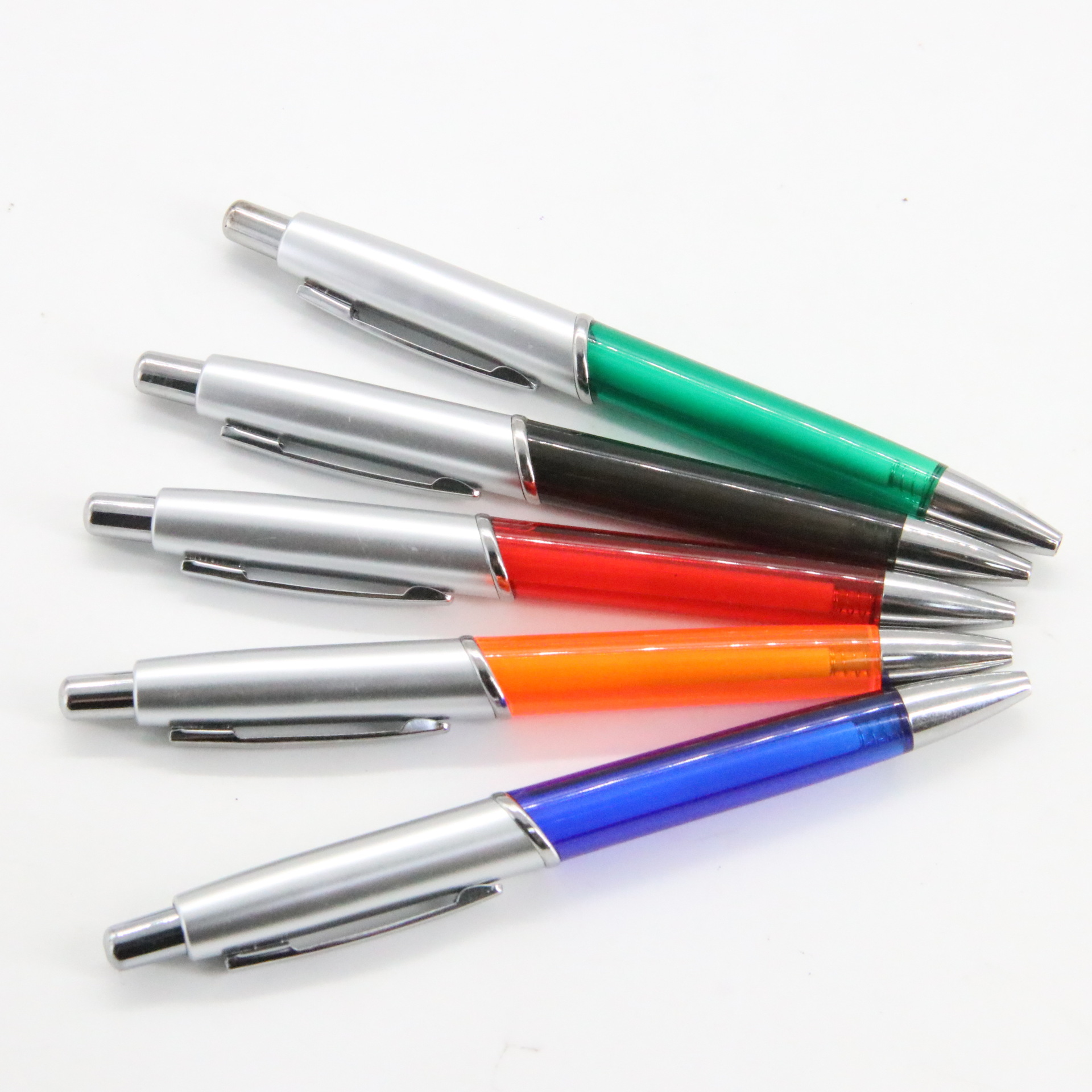 Bolígrafo bolígrafo transparente titular de la pluma variedad de color publicidad bolígrafo en stock directo de fábrica suministros de la Escuela de oficina Prensa