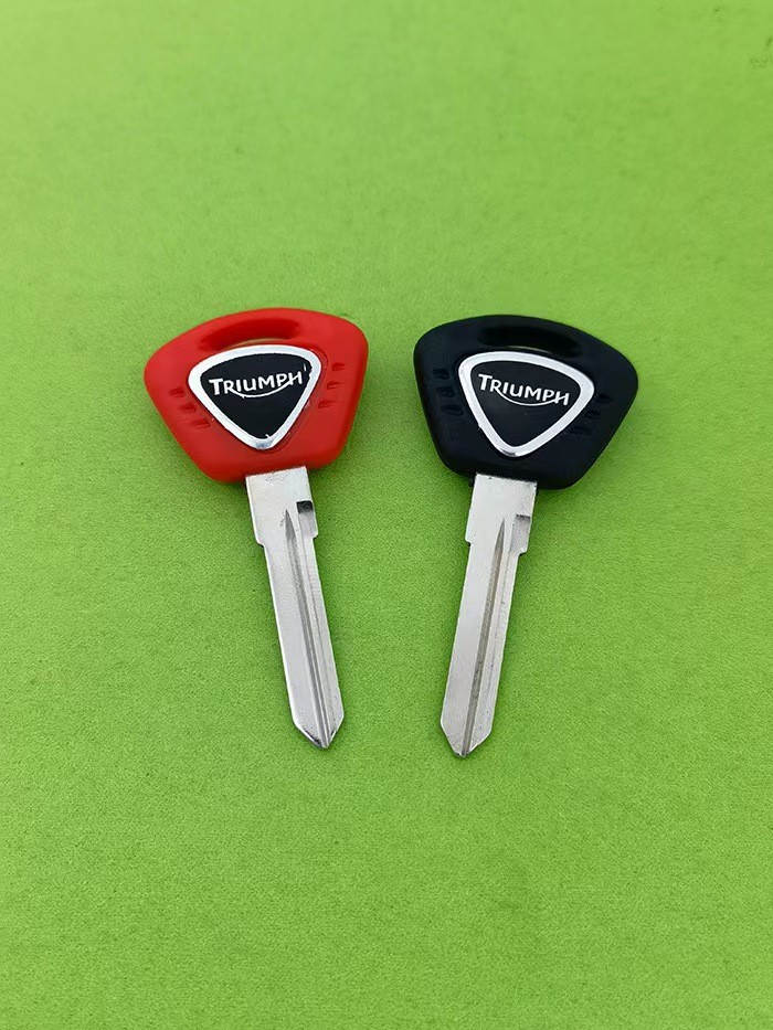 Suitable for Triumph Motorcycle Frog Prince 675 600 Rocket T100/800/900 Retro Key Blank/Handle