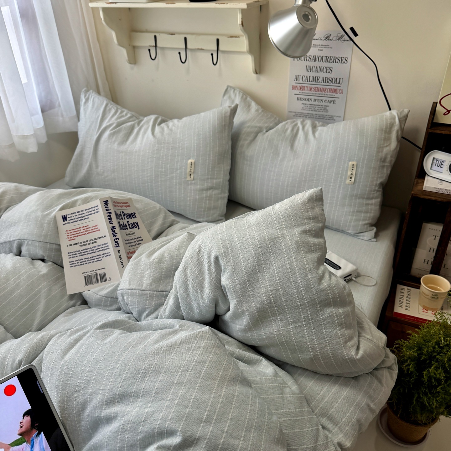 Minimalist Plain Linen Bed Sheet Set For Student Dormitory Room_voghion.com
