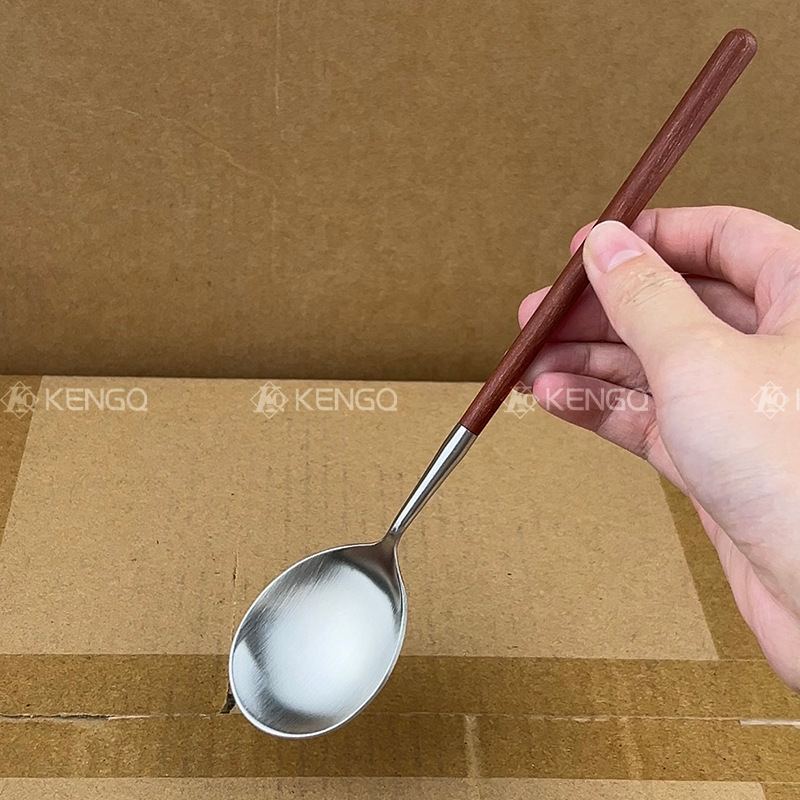 Caja de cubiertos portátil 316 palillos de acero inoxidable cucharas y tenedores una persona con tres piezas de cubiertos de estudiantes