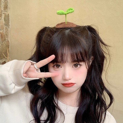 Grass bean sprouts green leaf hairpin wholesale wool knitted three-dimensional cute creative bangs funny hairpin bb clip for women