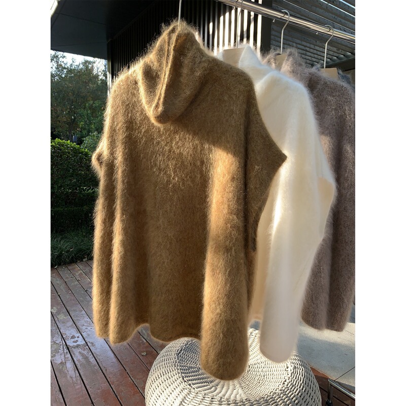 Candied Chestnuts "Lazy Knit Sweater with High Collar Vest"