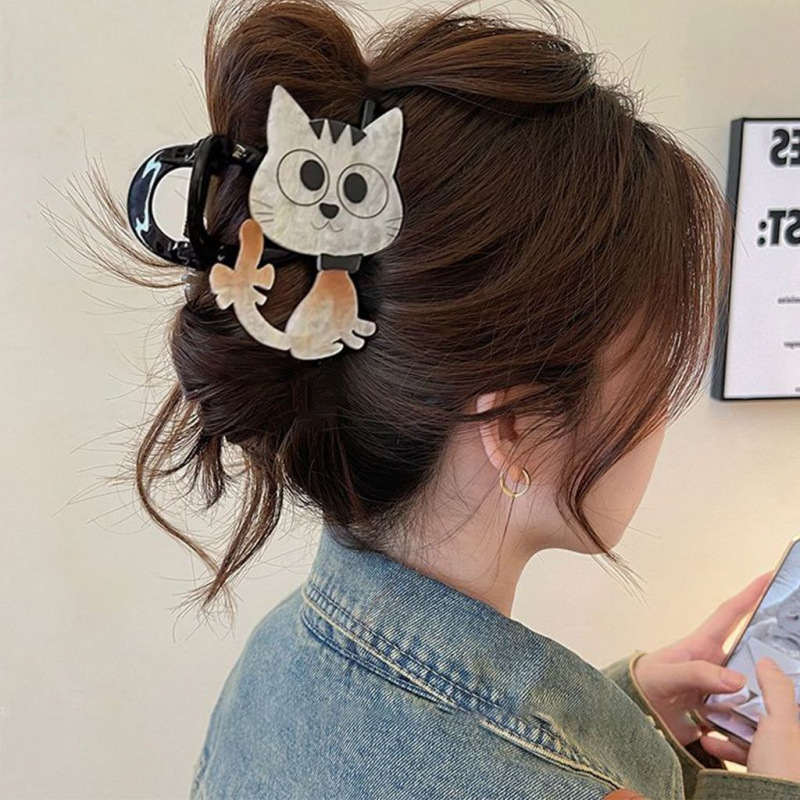 女性用のキュートでかわいいクマのヘアクリップ、2025年の新しいハイエンドのサメのヘアクリップ、後頭部のヘアクリップ、ヘアクリップ|undefined