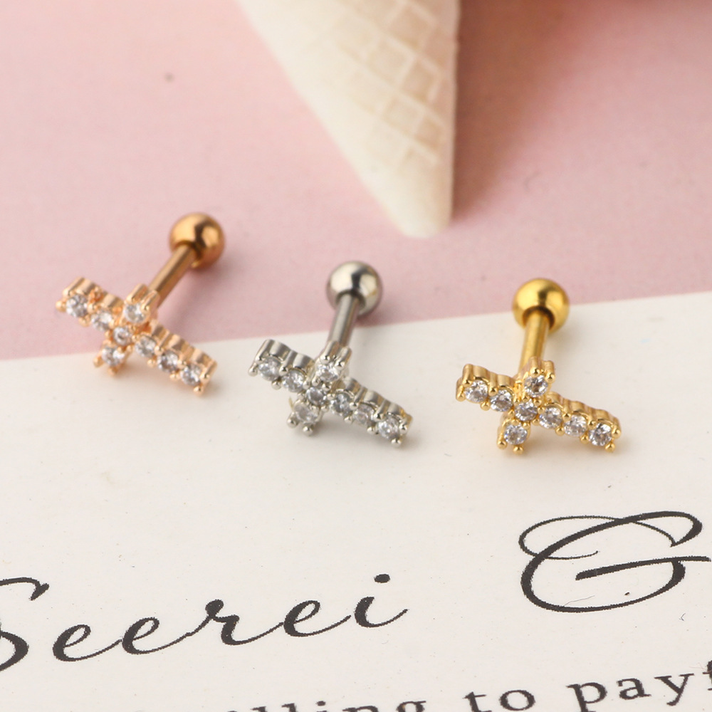 Pointed titanium steel lip stud product view