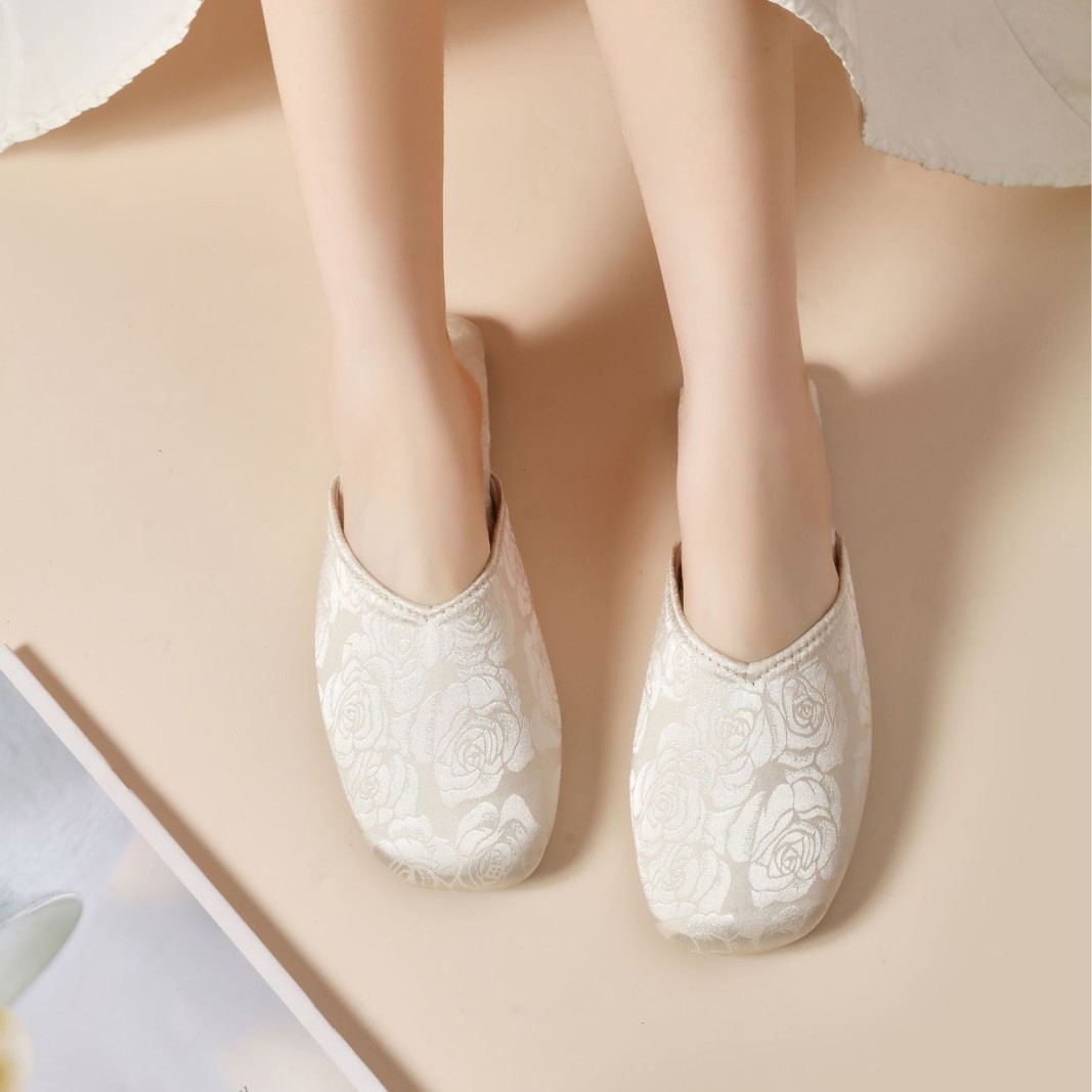 Haoting 2026 Spring/Summer Closed-Toe Slippers Pu Unisex Indoor Non-Slip Sole Quiet Slippers for All Seasons