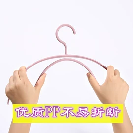 野营折叠桌椅;烧烤炉;收纳架