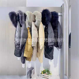 撤柜品牌大毛领皮草羽绒服25冬时尚保暖防风羽绒外套折扣尾货批发