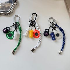 新しいスポーツスタイル周辺フィットネスウォーターカップ miu バッグペンダント織ロープ装飾女性のバックパックペンダントアクセサリー