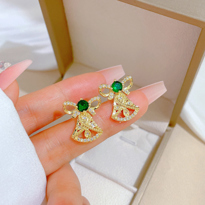 Elegantes Schmuckset Aus Mikro-inlay Kette Und Ohrringen_voghion.com