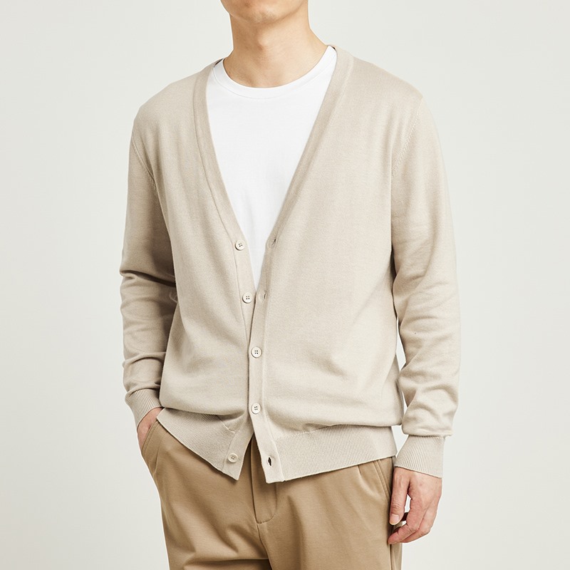 Solid color autumn cardigan