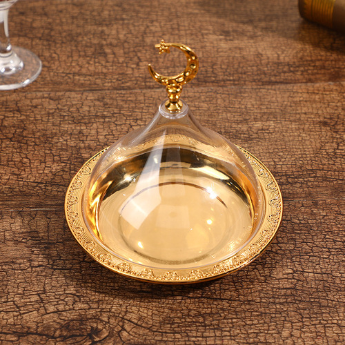 Factory direct sales European elegant and atmospheric alloy solid color carved disc portable acrylic cover cake dessert plate