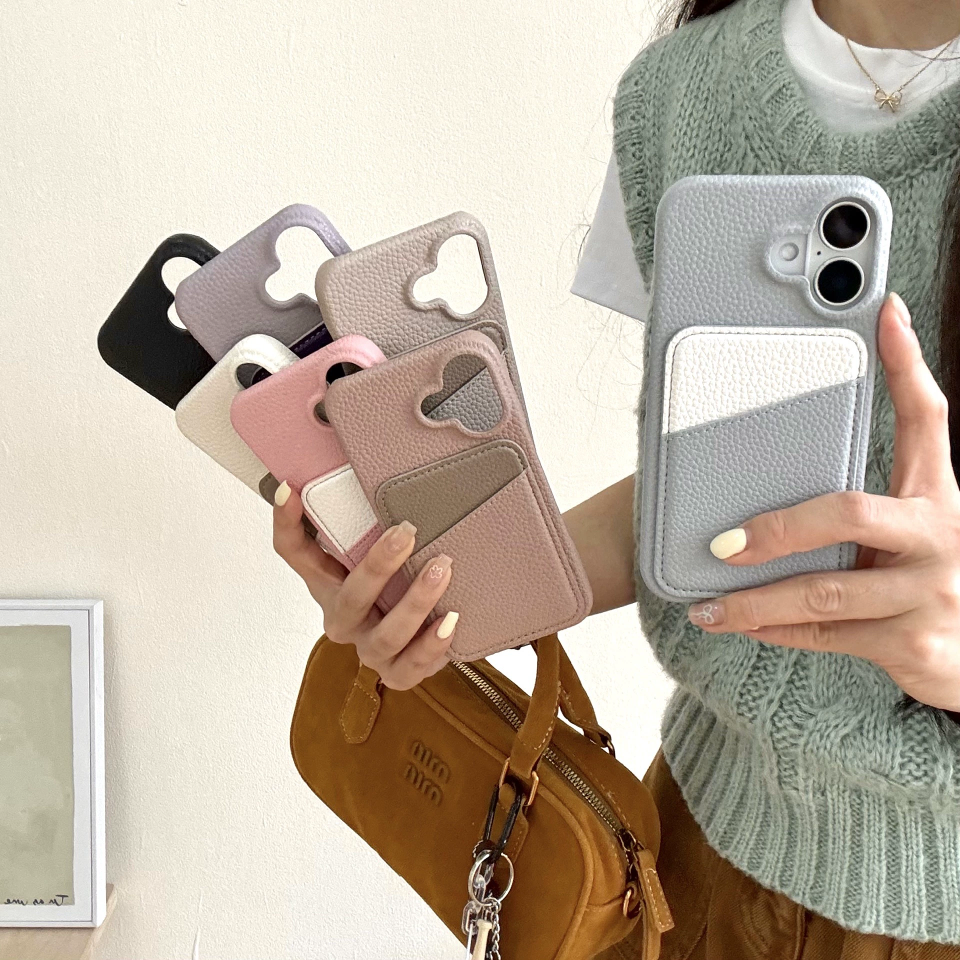 Подходит для цветового совпадения вставная карта Apple 17promax кожаный лічче-паттерн iPhone14pro премиум лёгкая роскошь 16E женский новый