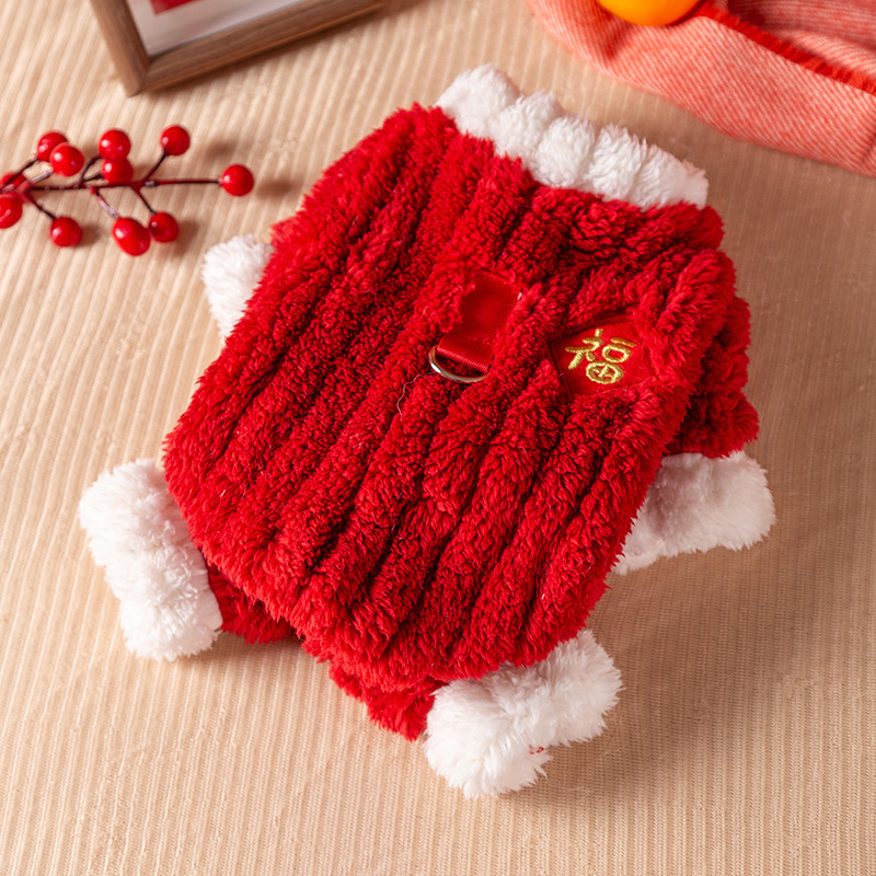 Año Nuevo chino de otoño y invierno para gatos con una chaqueta de terciopelo cálida de dos pies para celebrar el Año Nuevo para perros y mascotas.