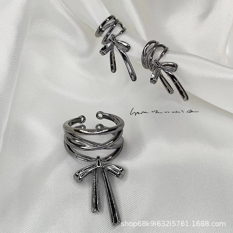 High quality hair band with bow