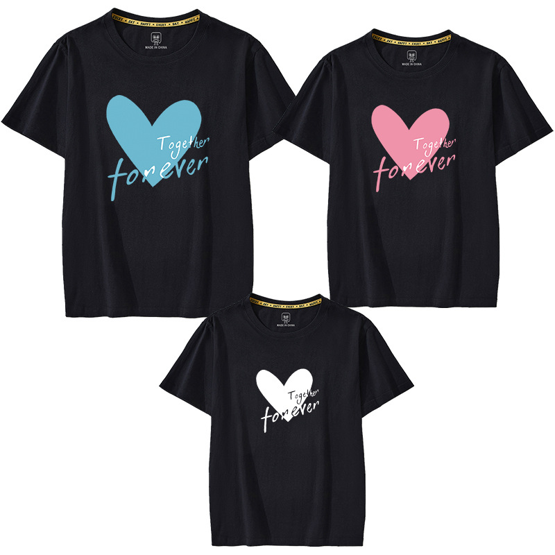 Ropa de padre e hijo retrato familiar manga corta 2024 Nuevo estilo una camiseta de tres bocas logotipo impreso jardín de infantes Ropa de jardín ropa de grupo