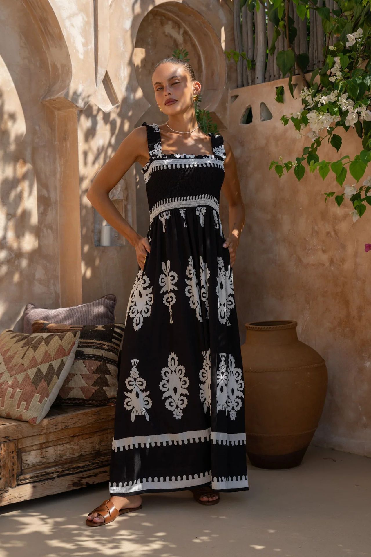 364g Weight Maxi Long Dress Dress Length Type Sleeveless Sleeve Length Strap Dress Dresses Type Polyester Fabric Type High Waist Waist Line Holiday Occasion Strap Neckline Loose Fit Type Printing Pattern 2025 Spring and Summer Season Women's Gender Elegant, Vacation Style Wholesale Women's Elegant Vacation Printing Holiday Strap Sleeveless Strap Dress 12