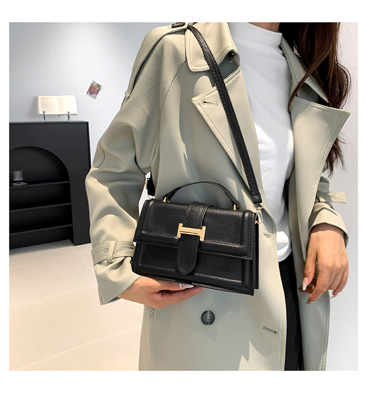 Small square bag women's bag 2024 new high-end bag crossbody bag decorative bag Hong Kong belt shoulder handbag_voghion.com